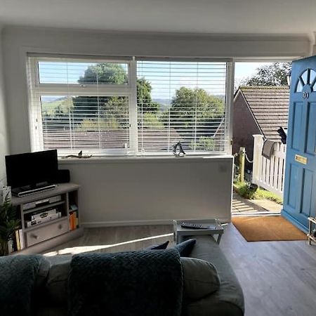 Self-Catering Studio In Beautiful Charmouth Dış mekan fotoğraf